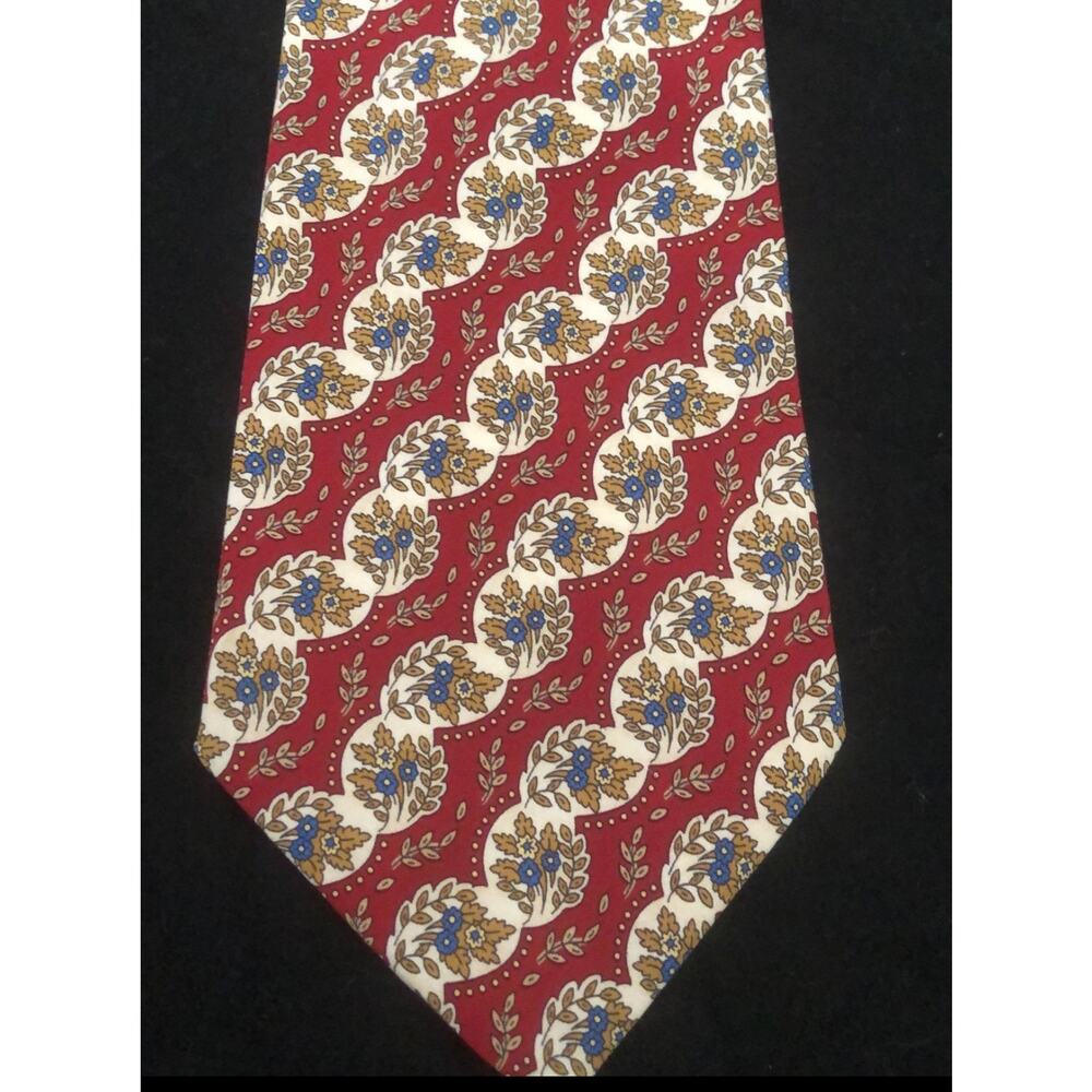 Loris Azzaro Vintage 100% Silk Paris Designer Tie‎
